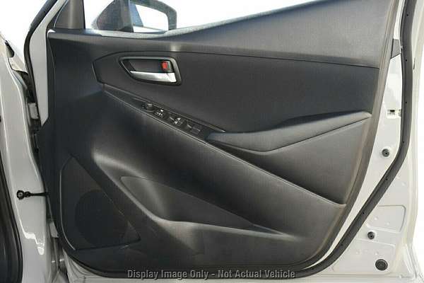 2025 Mazda 2 G15 Evolve DJ Series