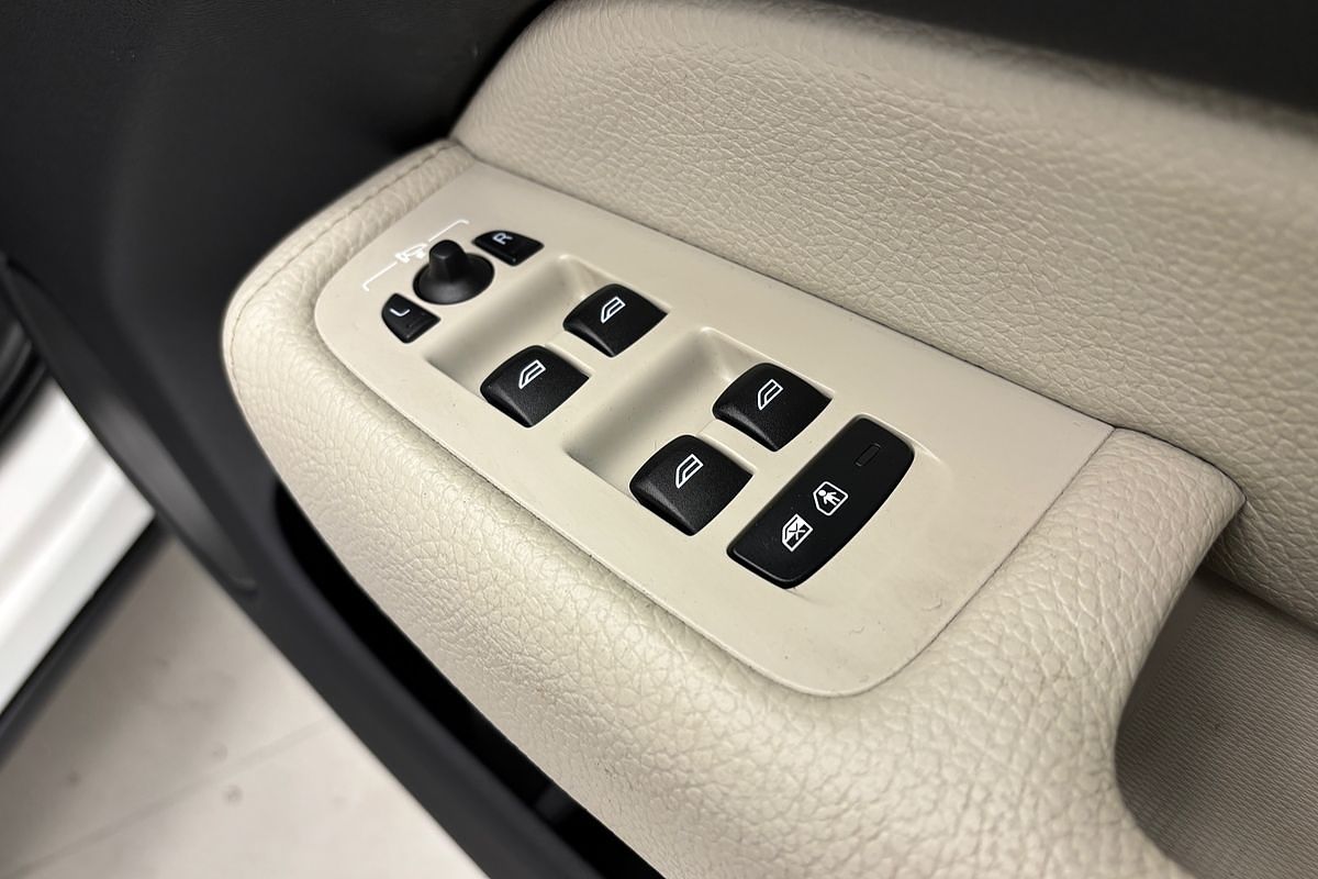 2001 Volvo XC60 D4 Inscription