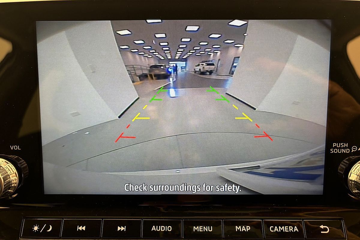 2024 Mitsubishi Outlander LS ZM