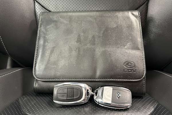 2023 LDV D90 Executive SV9A