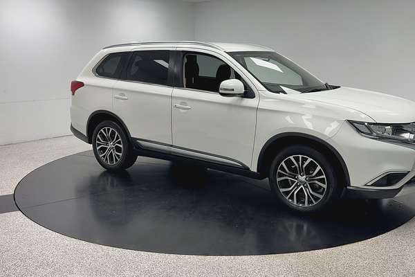 2016 Mitsubishi Outlander LS ZK