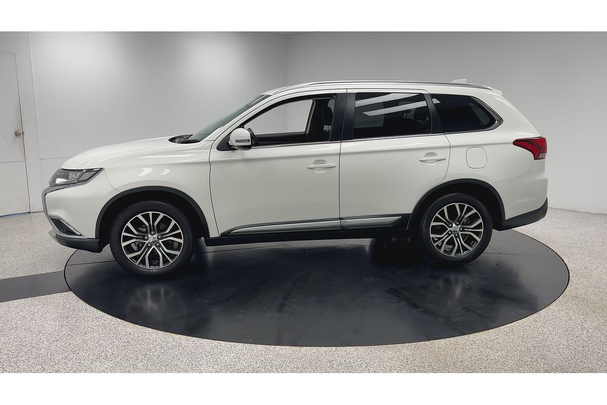 2016 Mitsubishi Outlander LS ZK