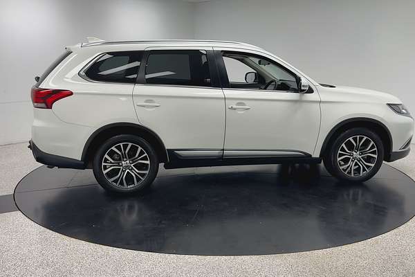 2016 Mitsubishi Outlander LS ZK
