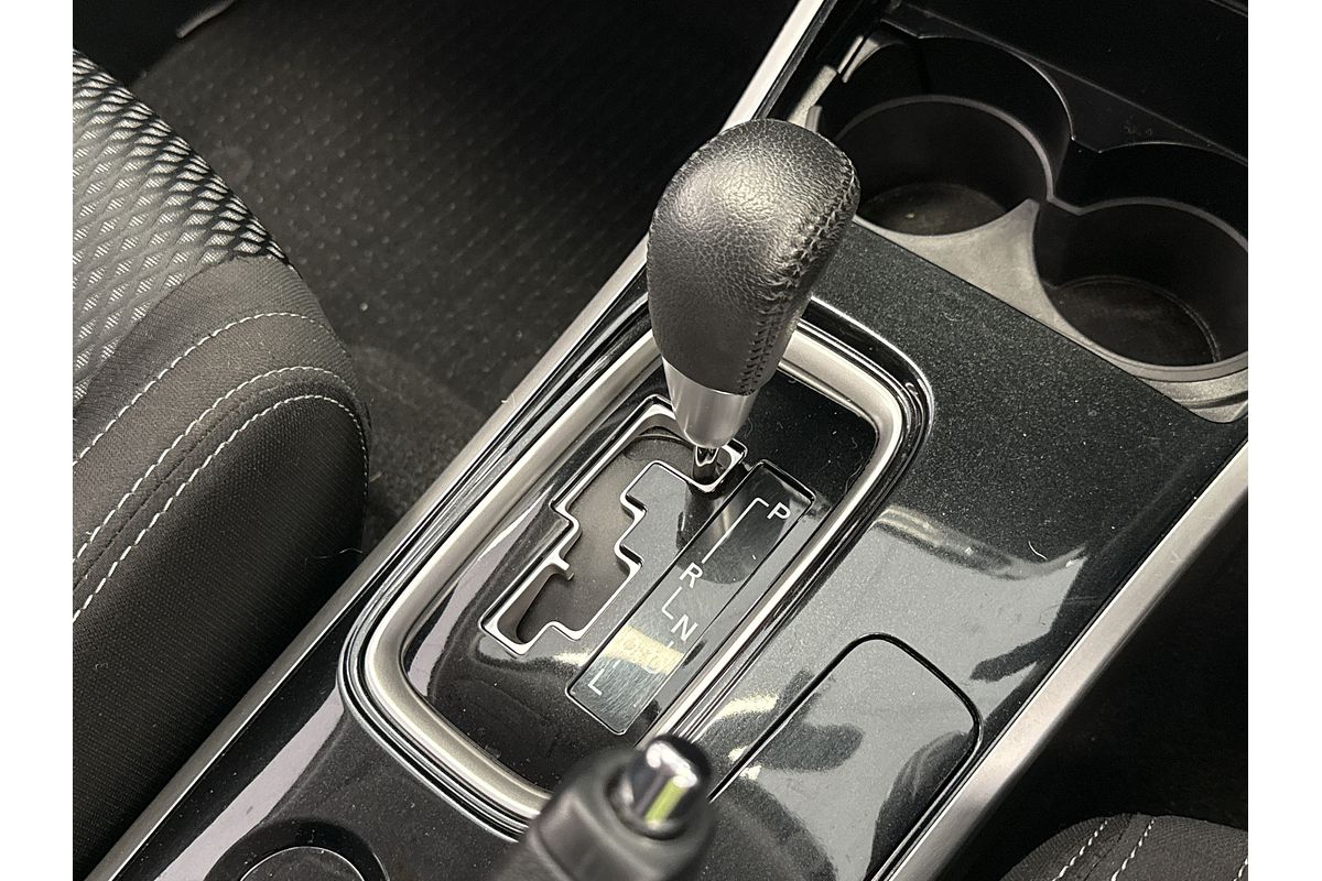 2016 Mitsubishi Outlander LS ZK