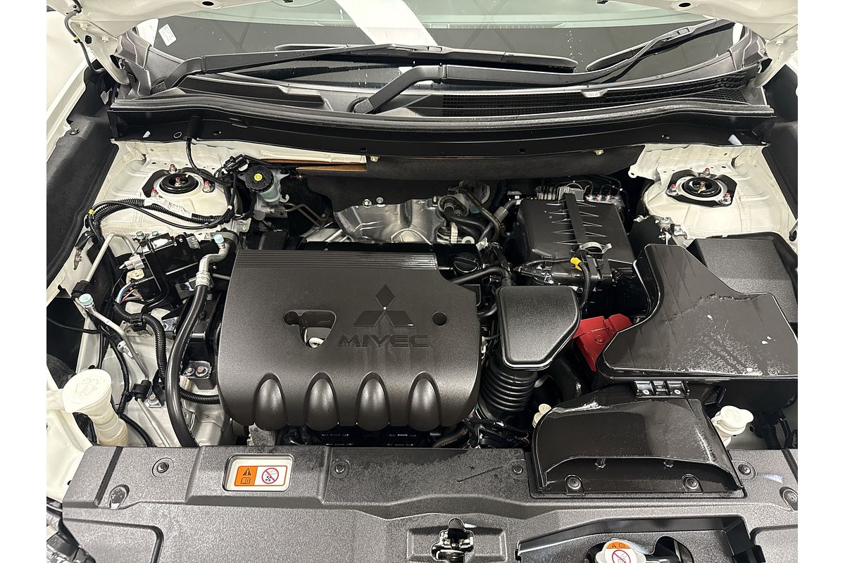 2016 Mitsubishi Outlander LS ZK