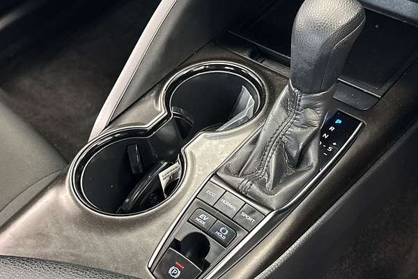 2024 Toyota Camry Ascent AXVH70R