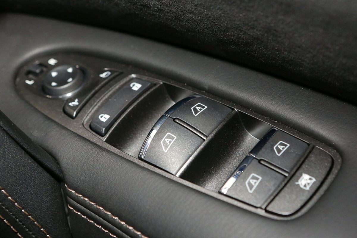 2025 Nissan Patrol Ti Y62