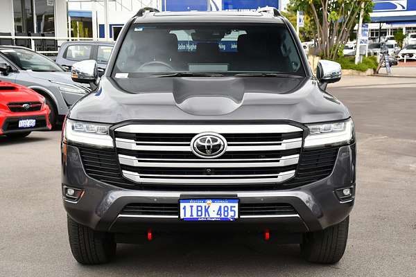 2023 Toyota Landcruiser Sahara FJA300R