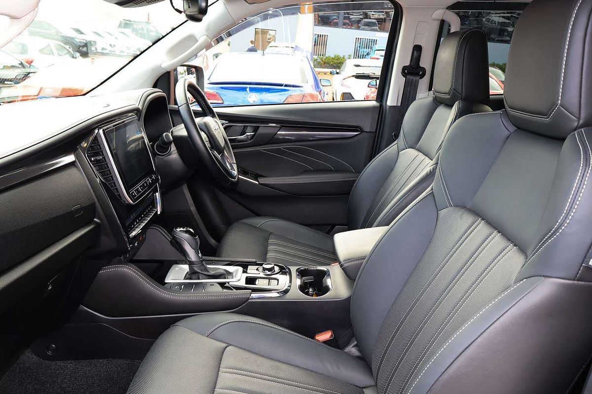 2024 Isuzu MU-X LS-T