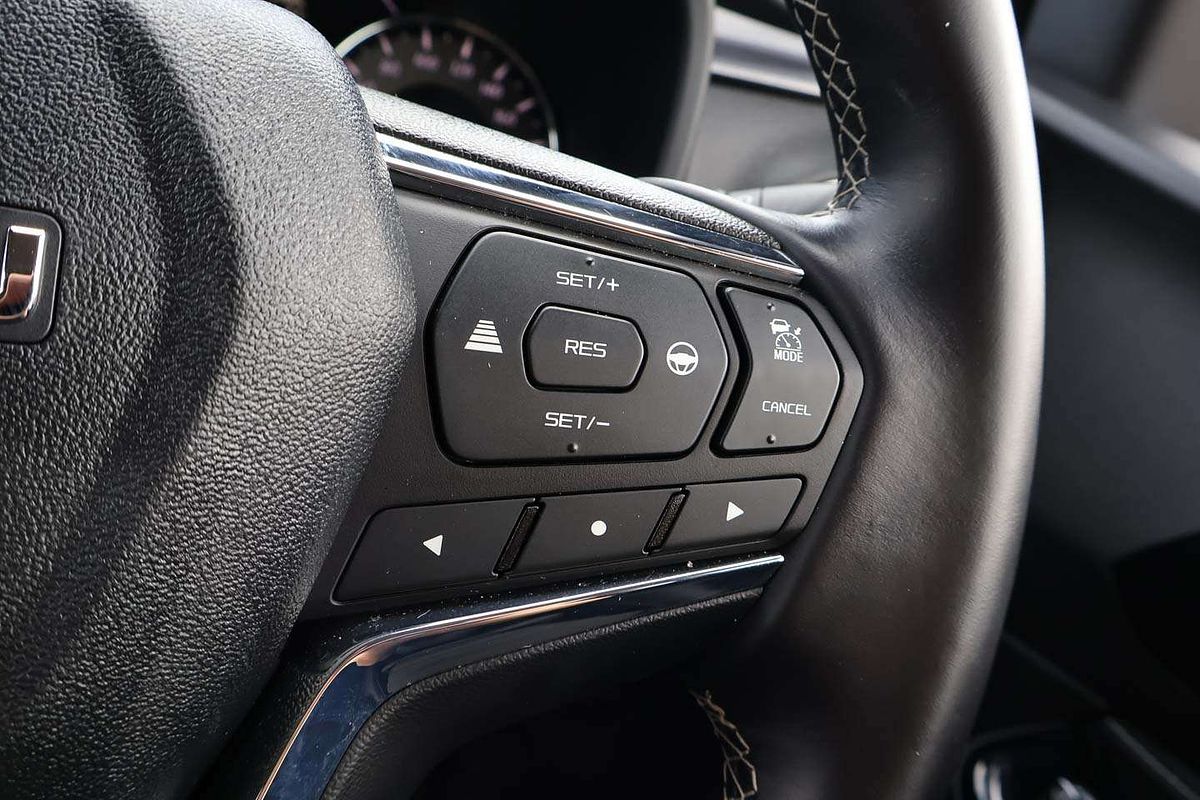 2024 Isuzu MU-X LS-T