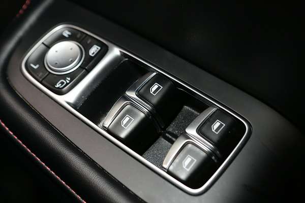 2024 MG HS Vibe SAS23