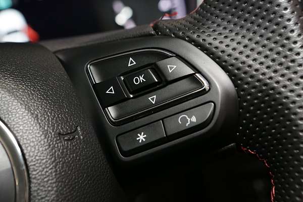 2024 MG HS Vibe SAS23