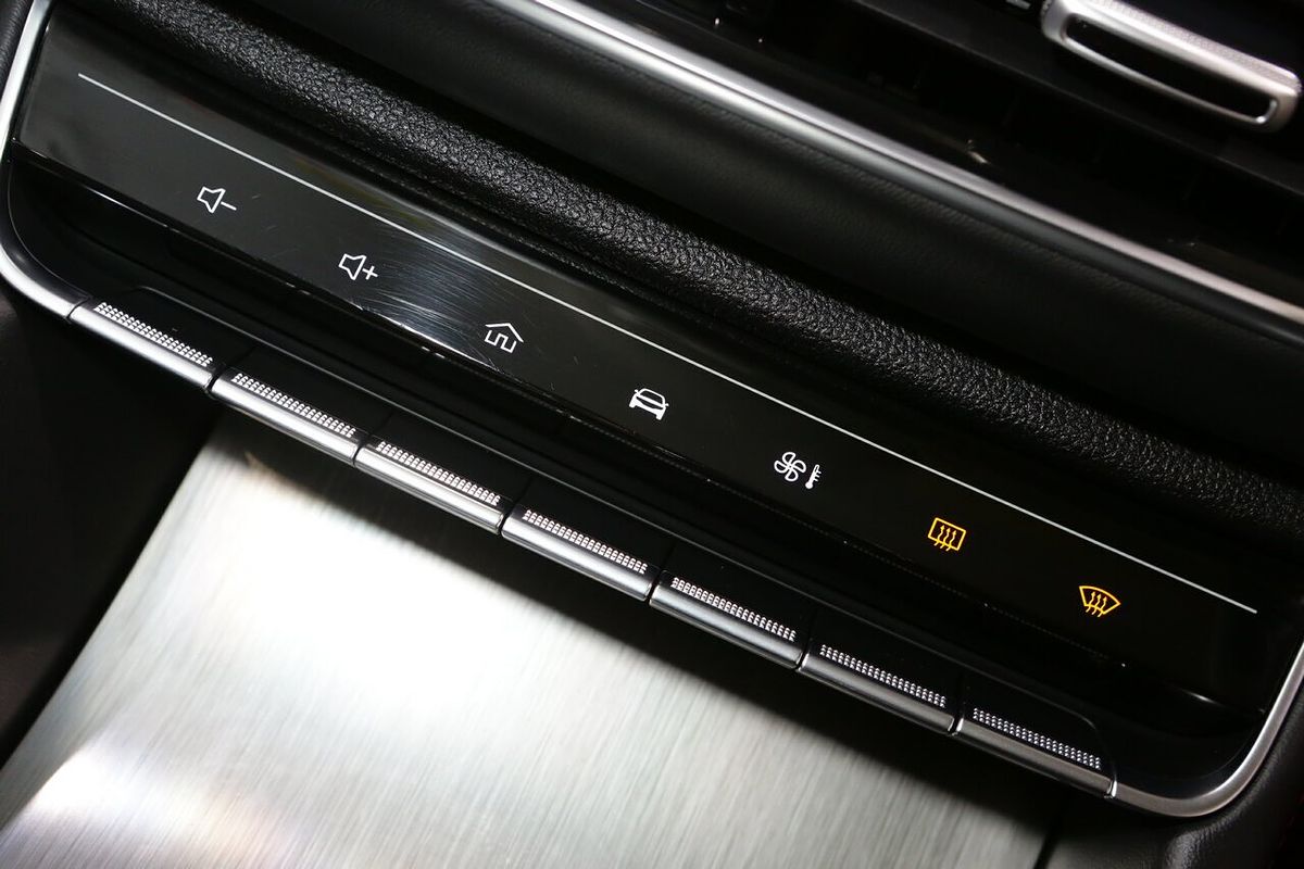 2024 MG HS Vibe SAS23