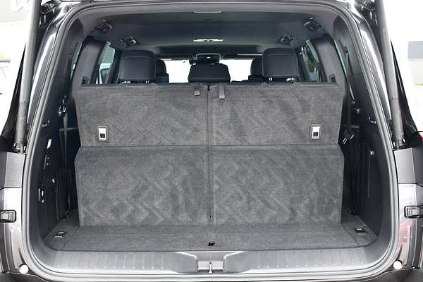 2023 Toyota Landcruiser Sahara FJA300R