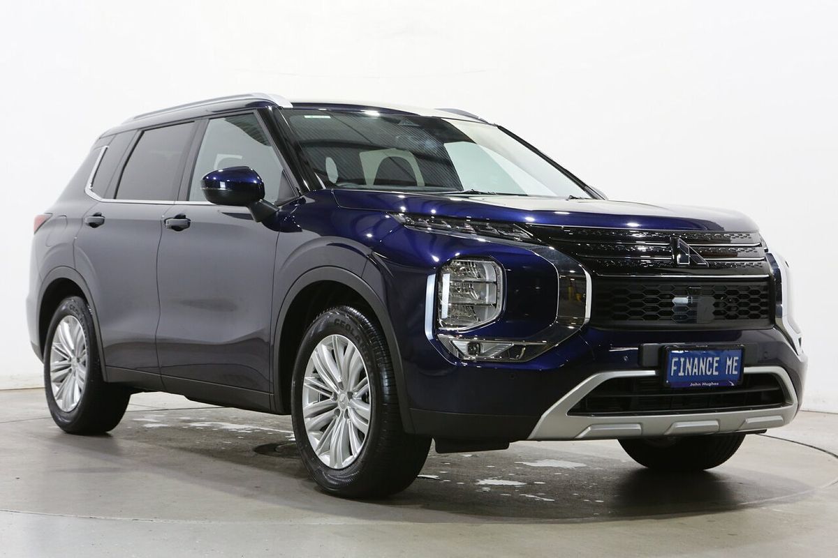 2024 Mitsubishi Outlander LS ZM