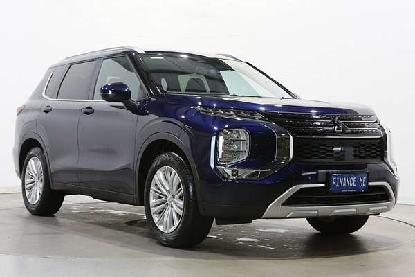 2024 Mitsubishi Outlander LS ZM