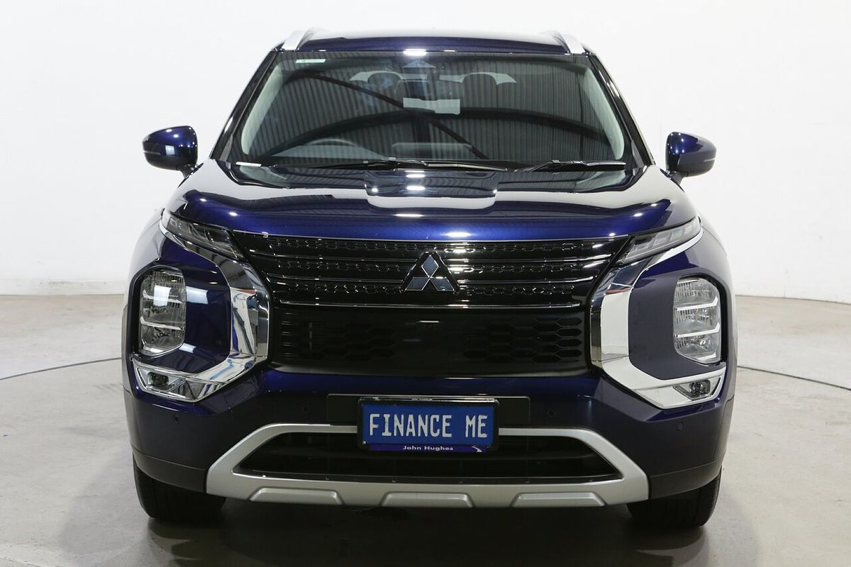 2024 Mitsubishi Outlander LS ZM