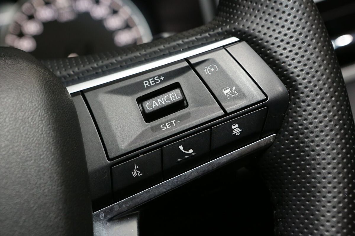 2024 Mitsubishi Outlander LS ZM