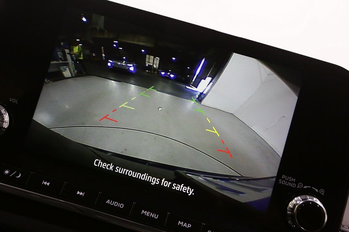 2024 Mitsubishi Outlander LS ZM