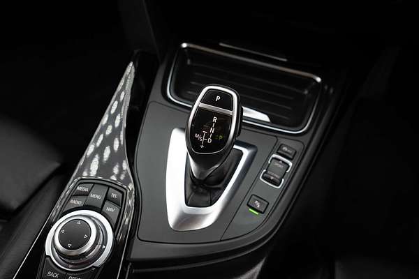 2012 BMW 3 Series 320i F30