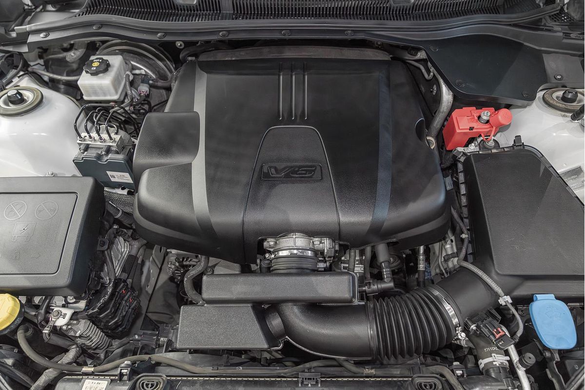 2017 Holden Ute SV6 VF Series II Rear Wheel Drive