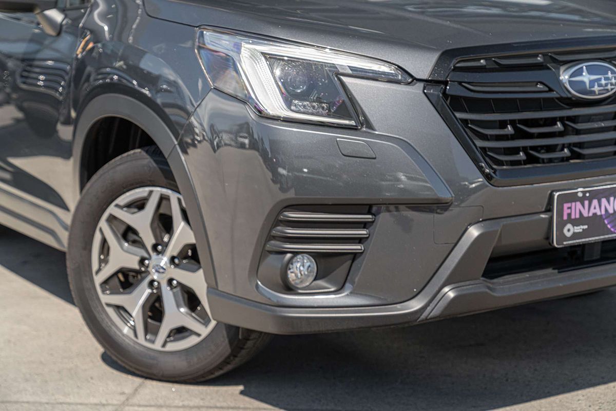 2023 Subaru Forester 2.5i 50 Years Edition S5