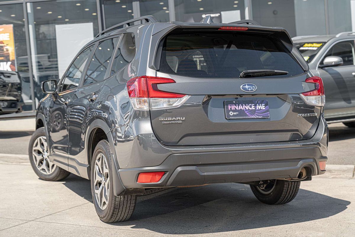 2023 Subaru Forester 2.5i 50 Years Edition S5