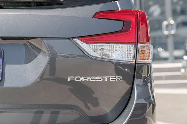 2023 Subaru Forester 2.5i 50 Years Edition S5