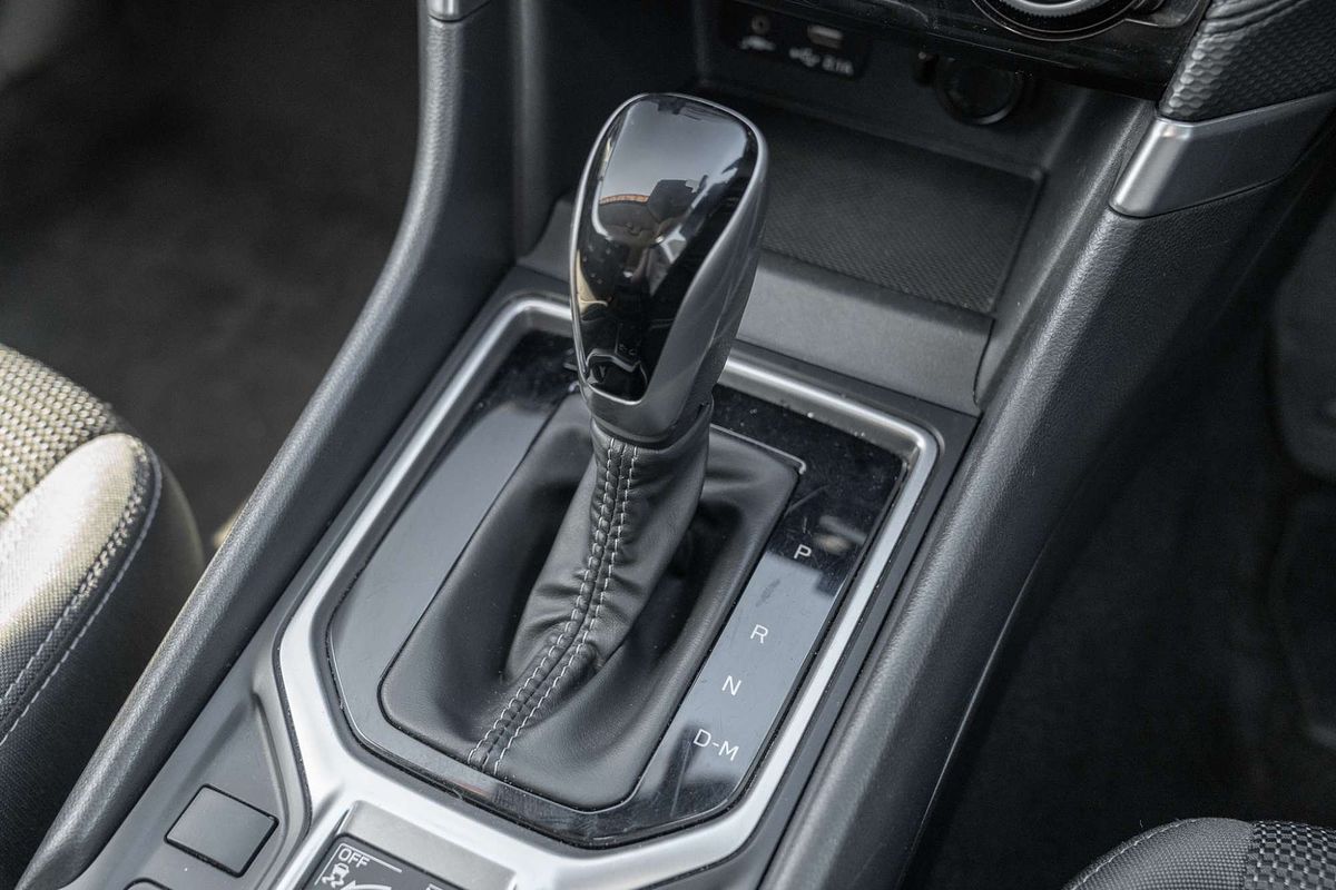 2023 Subaru Forester 2.5i 50 Years Edition S5