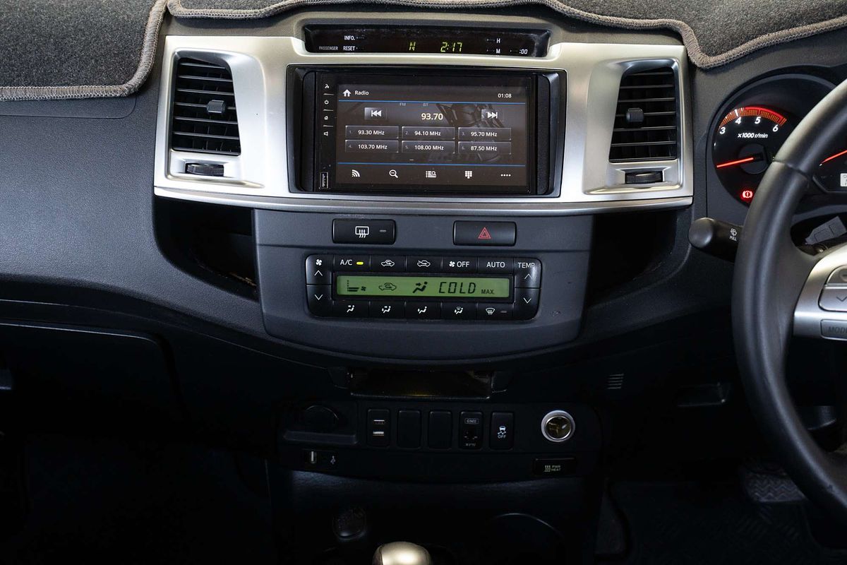 2013 Toyota Hilux SR5 KUN26R 4X4