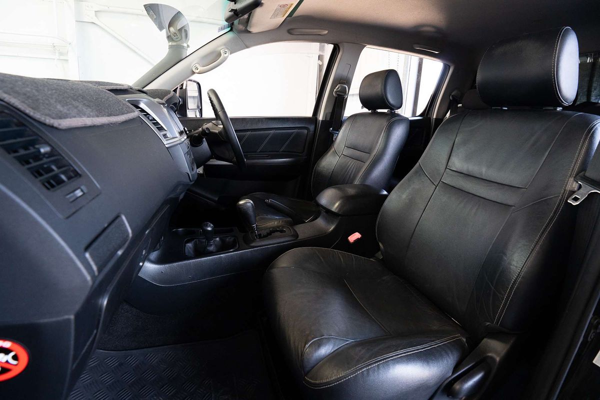 2013 Toyota Hilux SR5 KUN26R 4X4