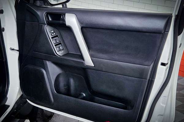 2021 Toyota Landcruiser Prado GX GDJ150R