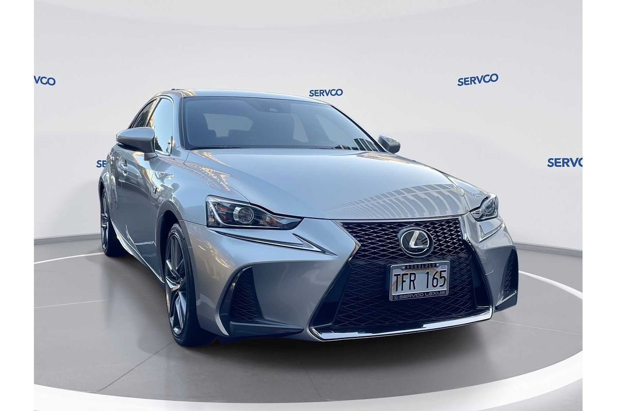 2017 Lexus IS