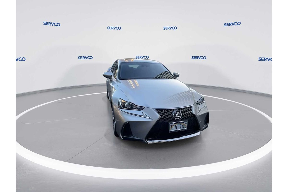 2017 Lexus IS