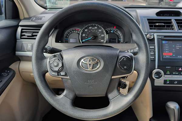 2013 Toyota Camry LE