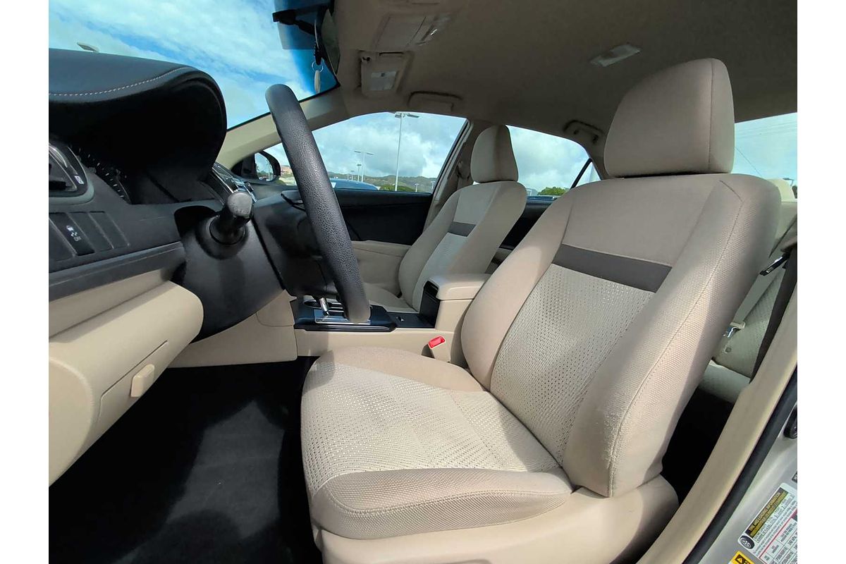 2013 Toyota Camry LE