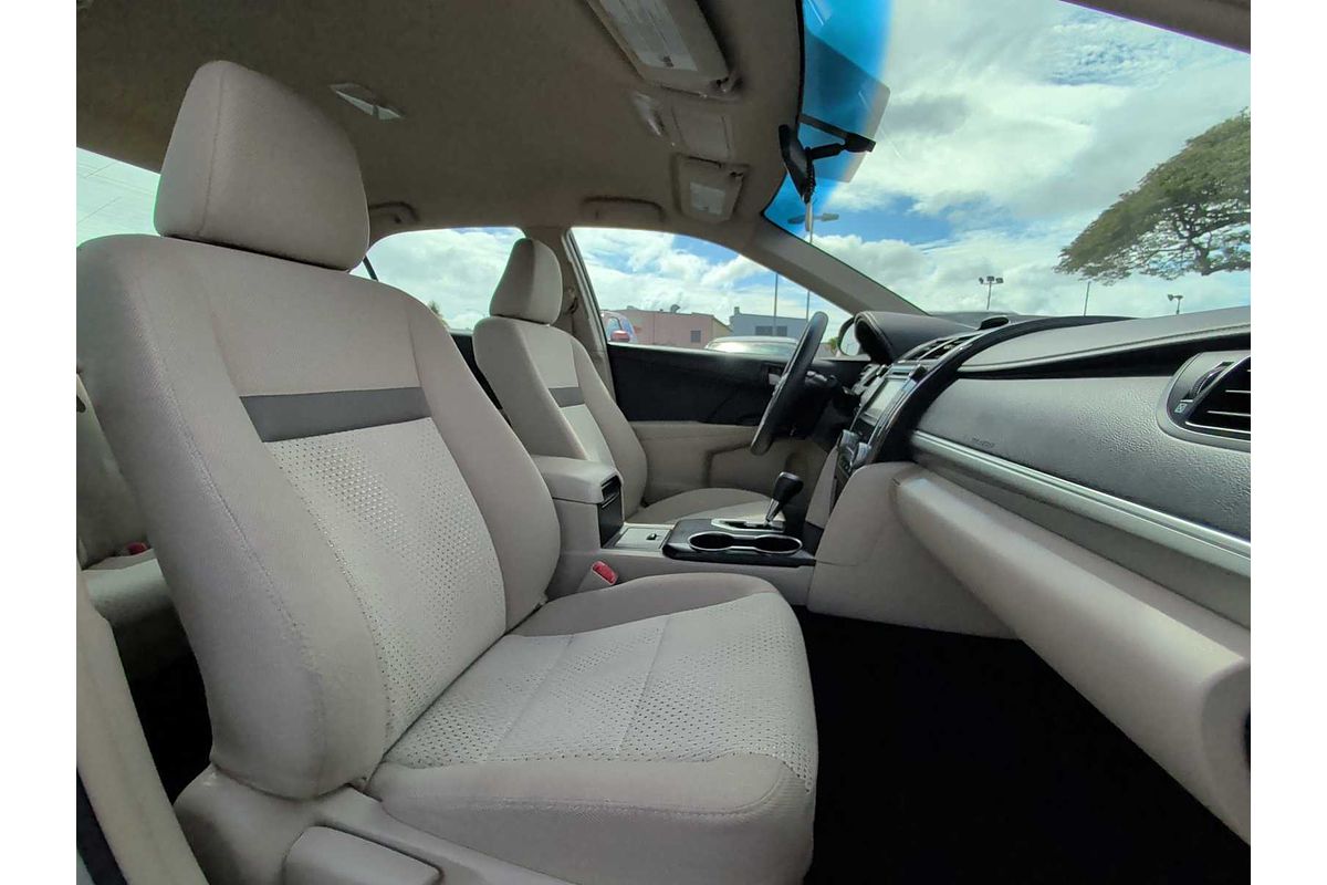 2013 Toyota Camry LE