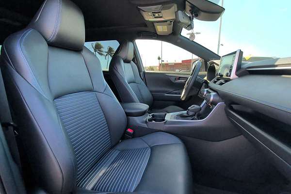 2021 Toyota RAV4 Hybrid XSE