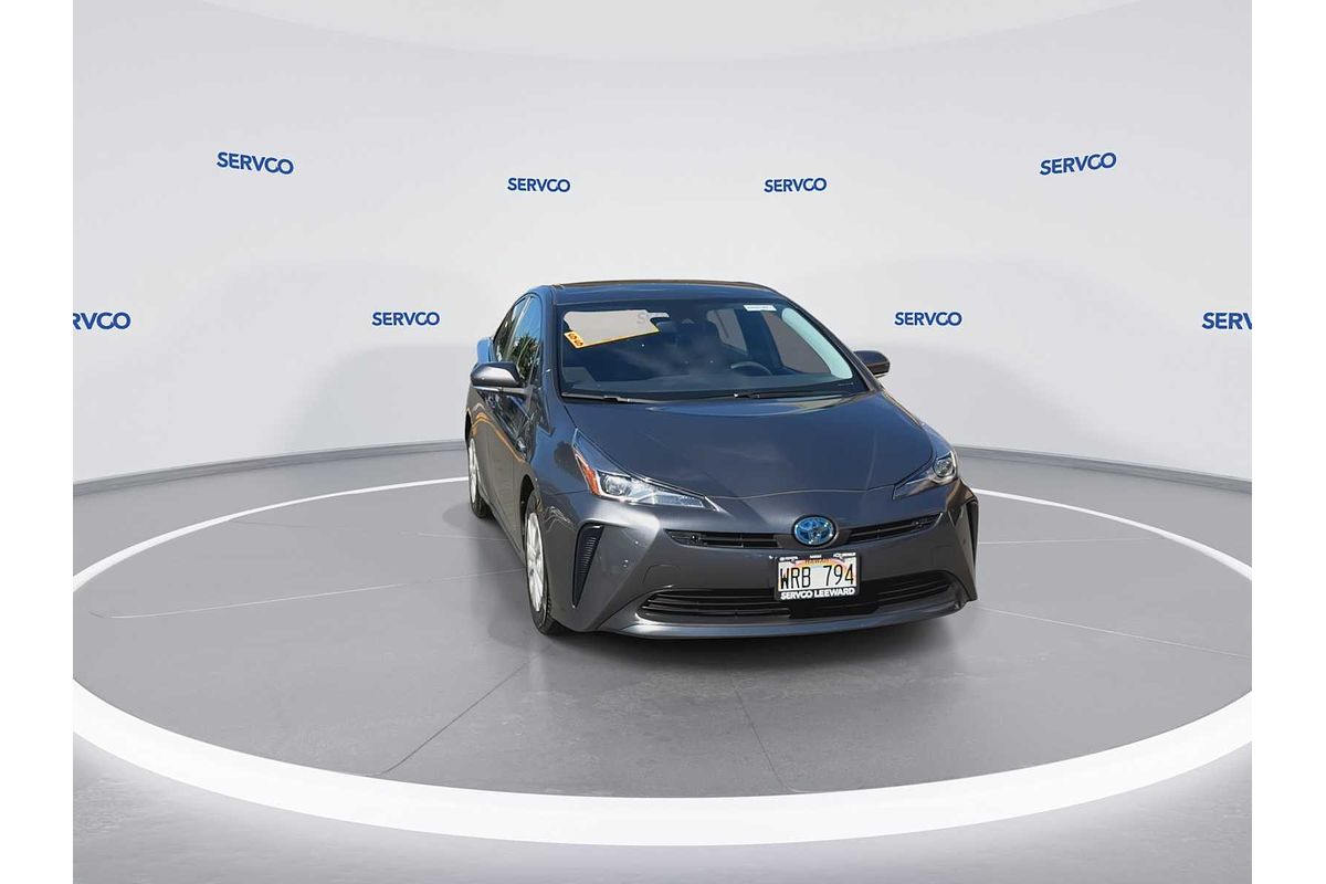 2022 Toyota Prius LE