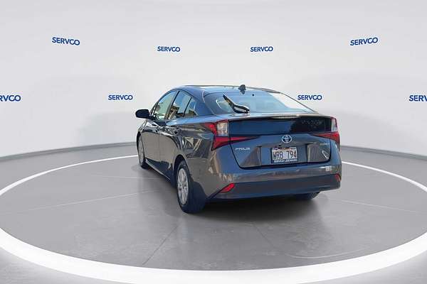 2022 Toyota Prius LE