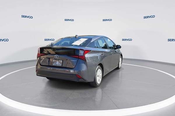 2022 Toyota Prius LE