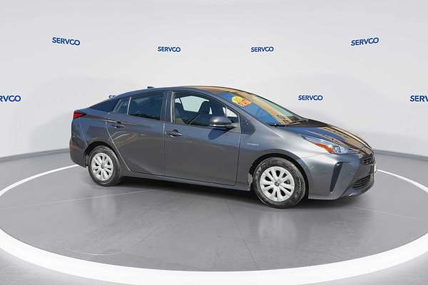 2022 Toyota Prius LE