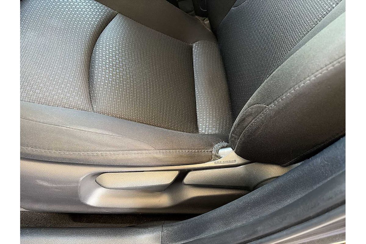 2022 Toyota Prius LE