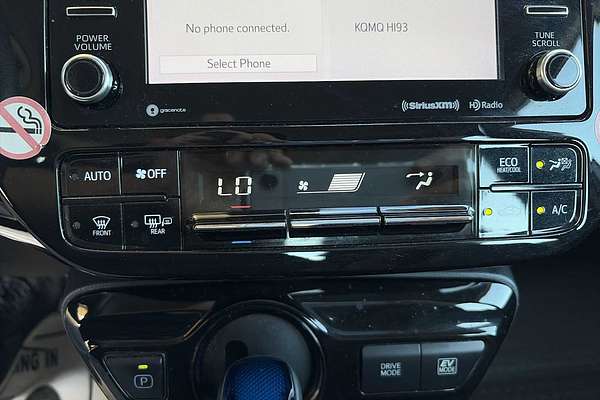 2022 Toyota Prius LE