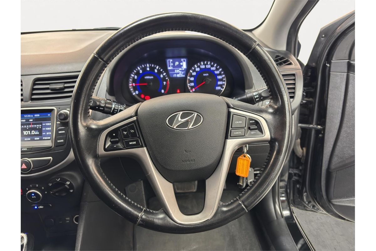 2017 Hyundai Accent Sport RB6