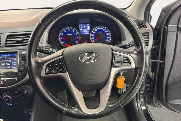 2017 Hyundai Accent Sport RB6