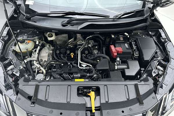 2023 Nissan X-TRAIL ST-L T33