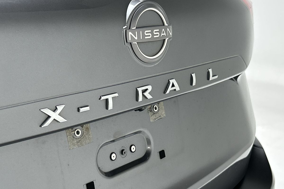 2023 Nissan X-TRAIL ST-L T33