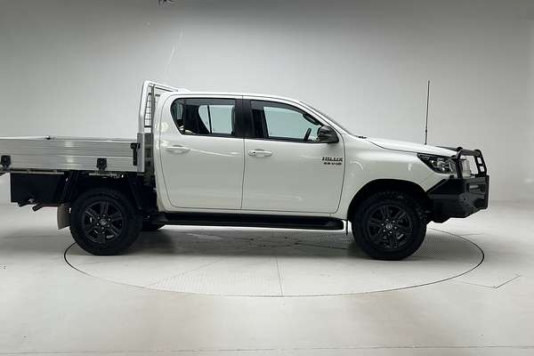 2024 Toyota Hilux SR GUN126R 4X4
