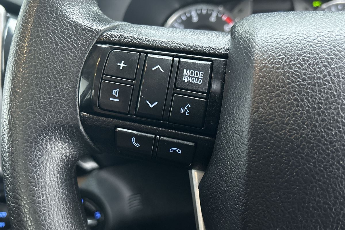 2024 Toyota Hilux SR GUN126R 4X4